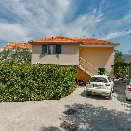 Apartments Danica Trogir Bagian luar foto
