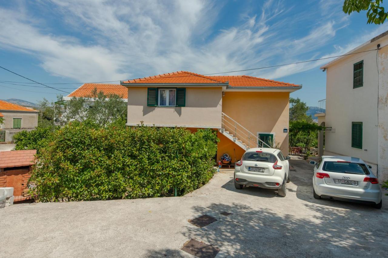 Apartments Danica Trogir Bagian luar foto