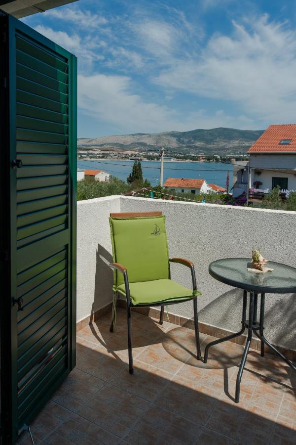 Apartments Danica Trogir Bagian luar foto