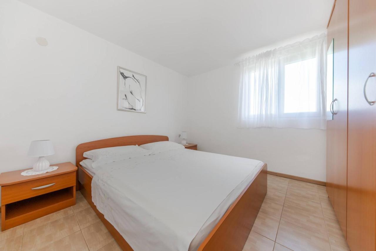 Apartments Danica Trogir Bagian luar foto