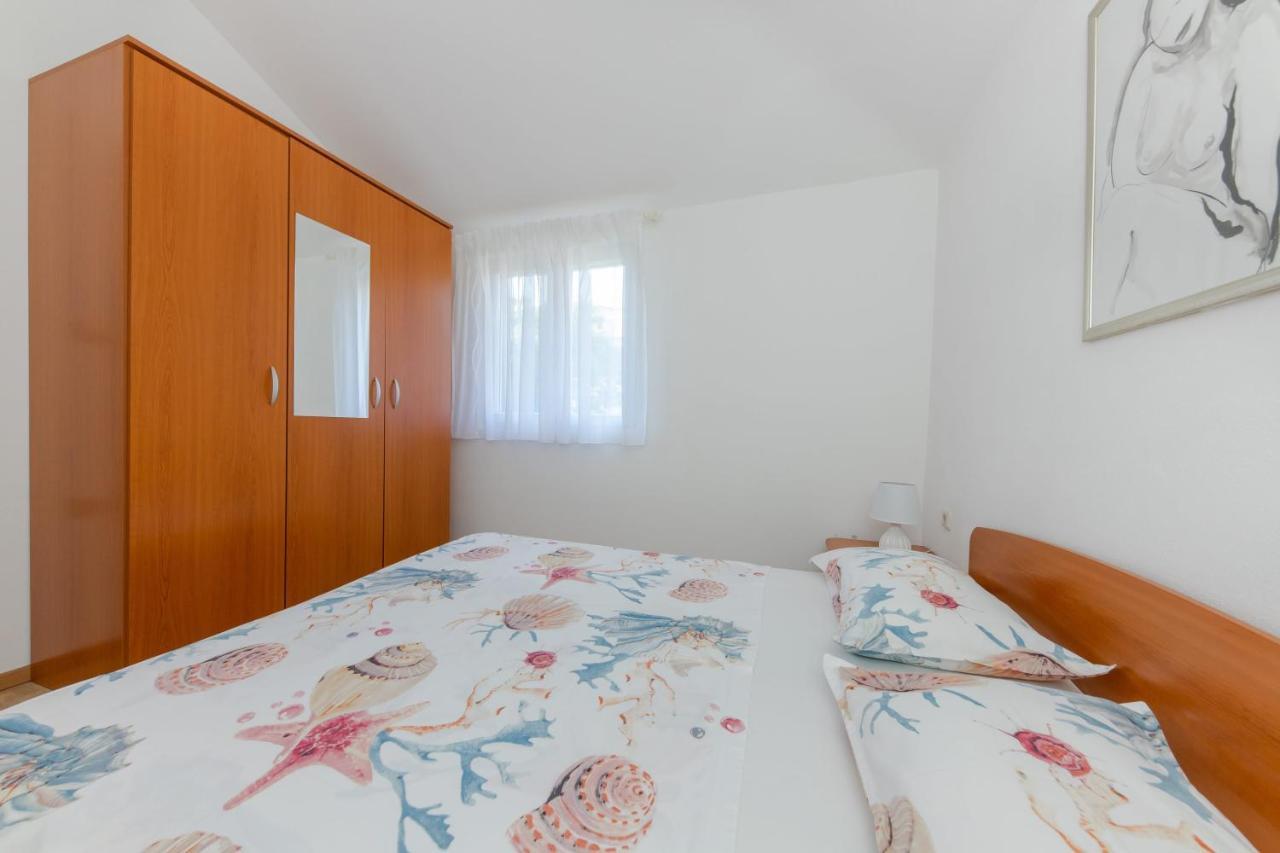 Apartments Danica Trogir Bagian luar foto