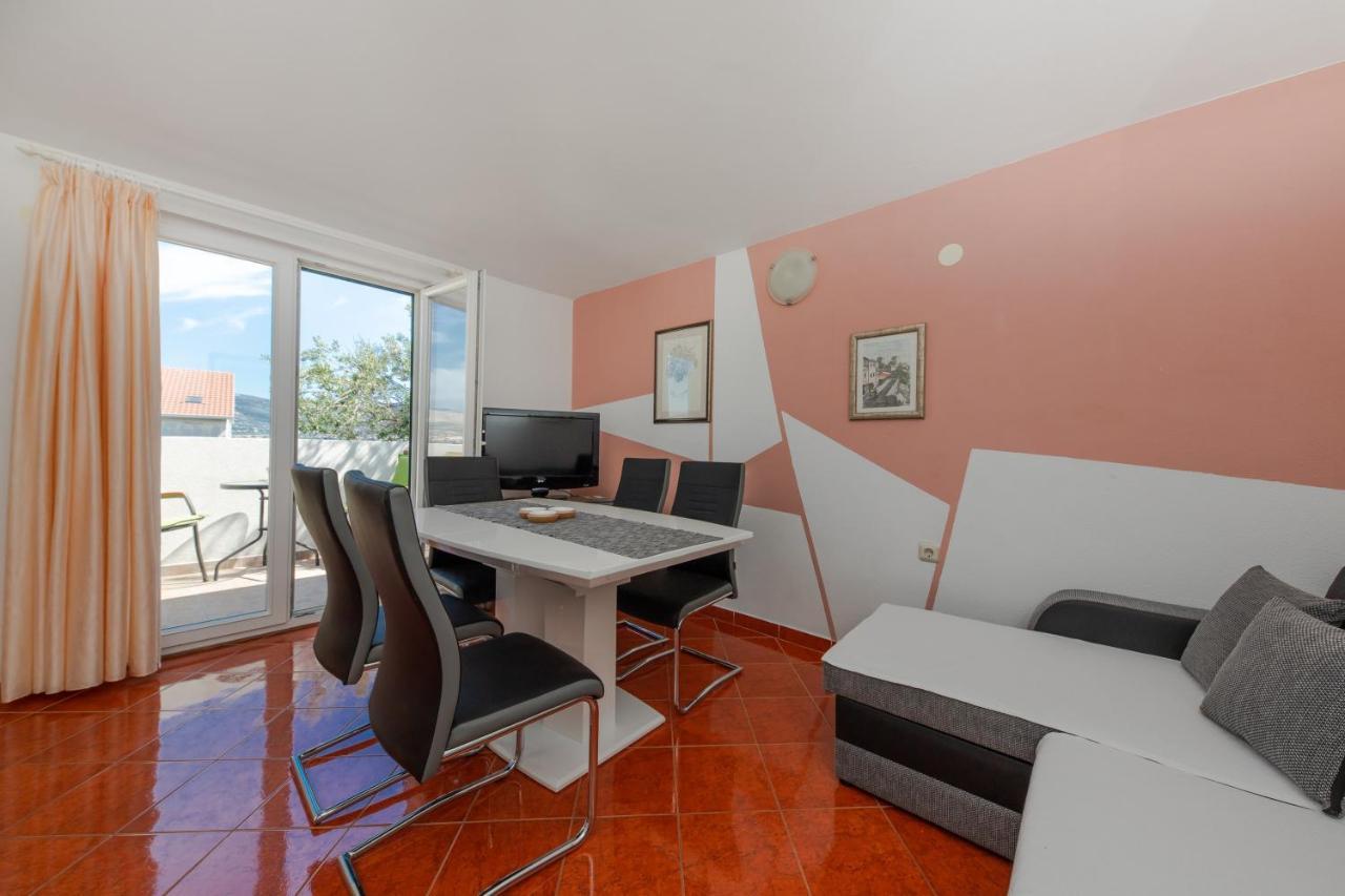Apartments Danica Trogir Bagian luar foto